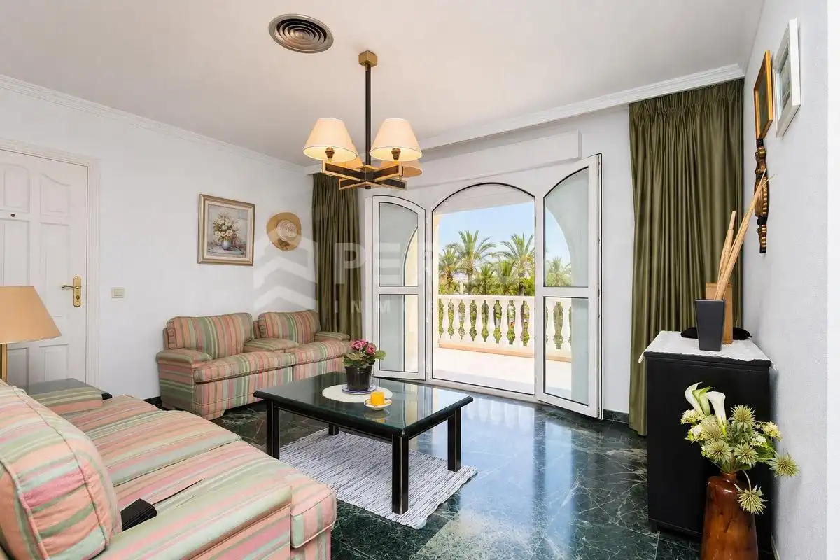 Sala de estar de Casa o chalet en venta en Roquetas de Mar ciudad