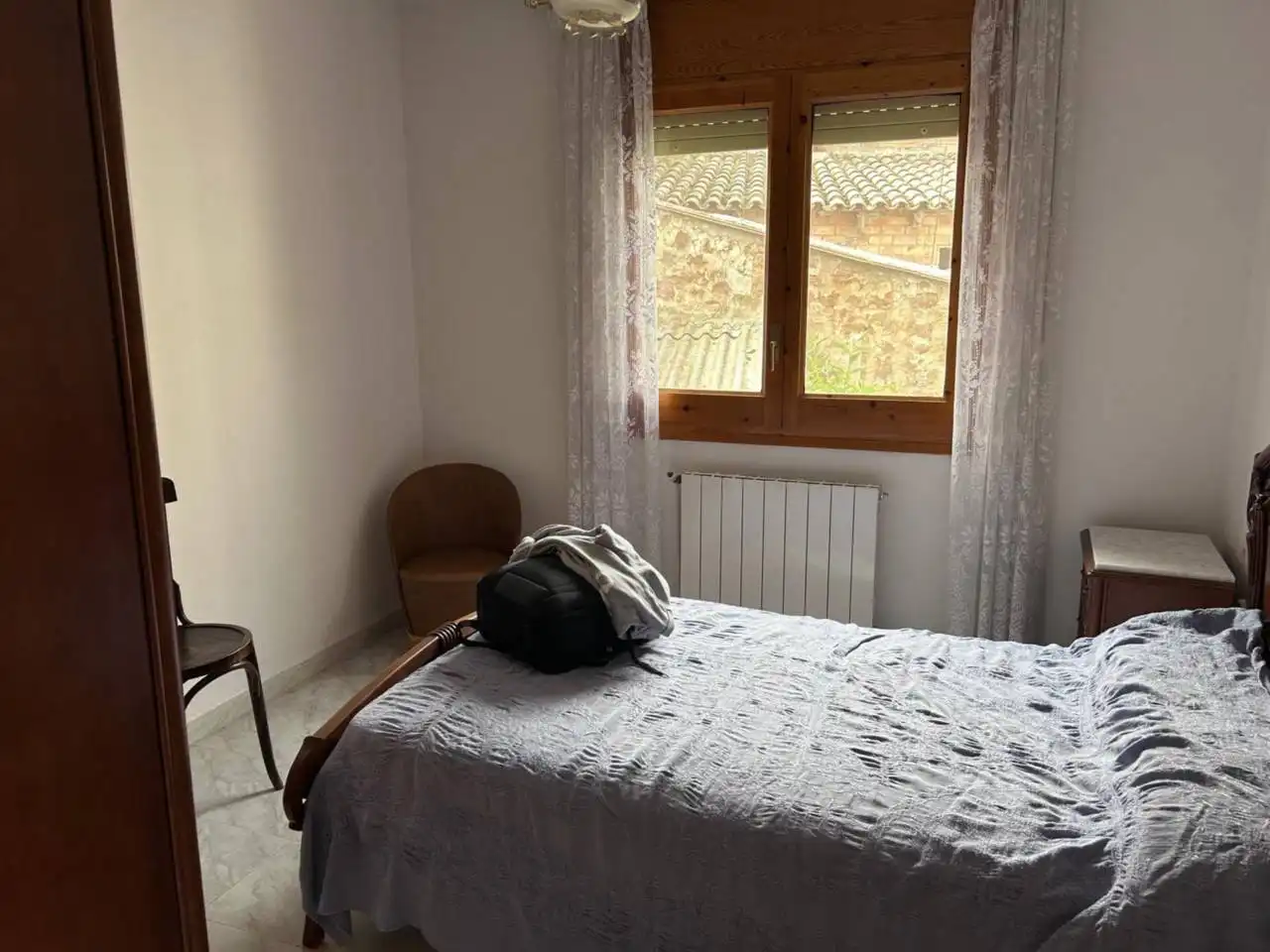 Habitación de Casa o chalet en venta en Albelda con Calefacción, Jardín privado y Amueblado