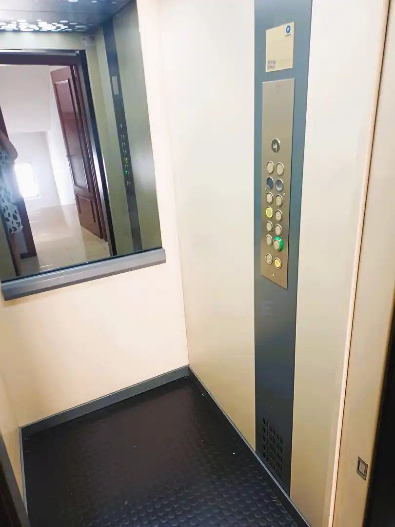 Piso en venta en León Capital  con Calefacción