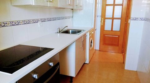 Foto 3 de Piso en venta en Camino Villalonquejar, Barriada Yagüe, Burgos Capital
