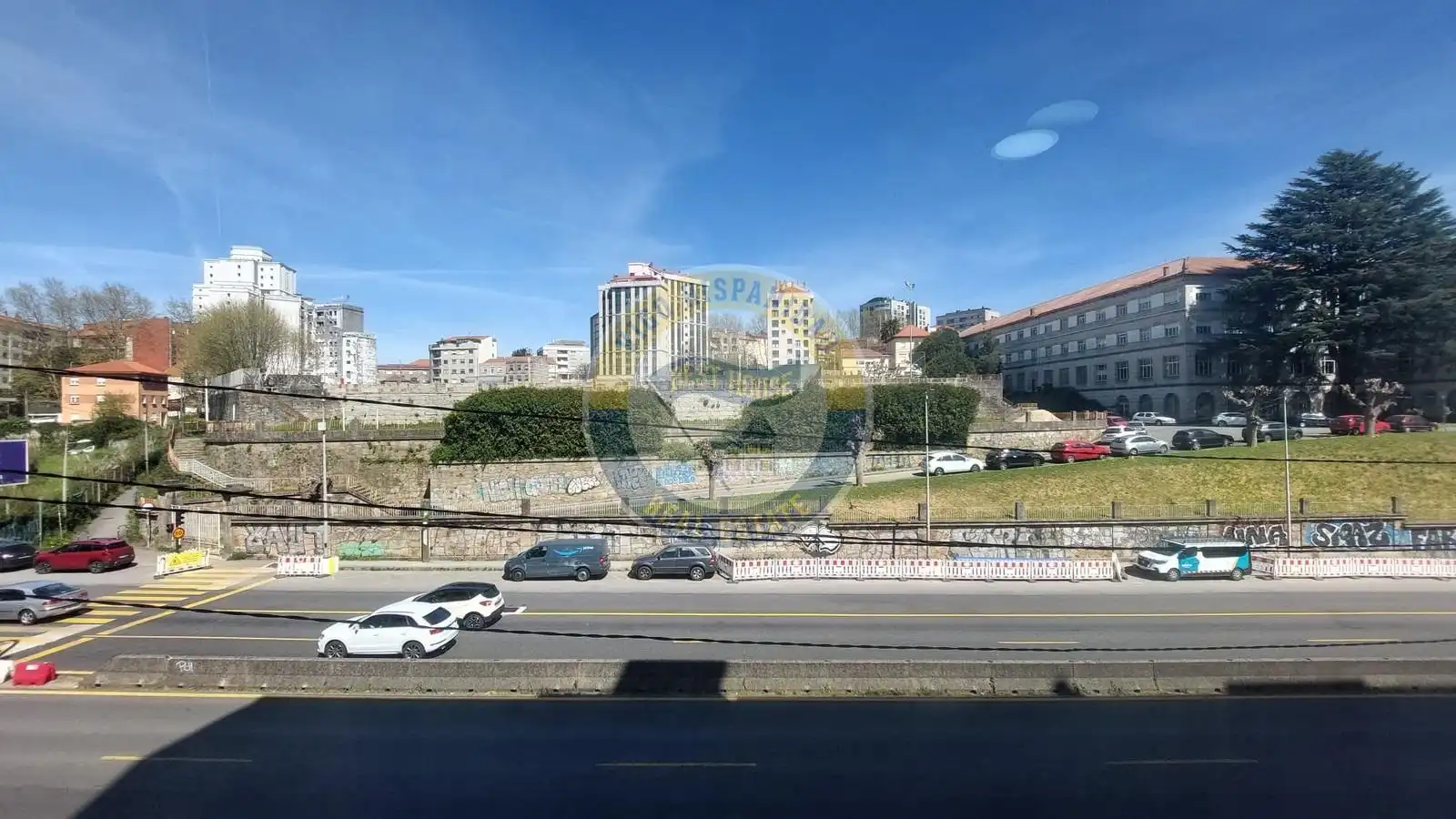 Vista exterior de Piso en venta en Vigo  con Calefacción, Parquet y Trastero