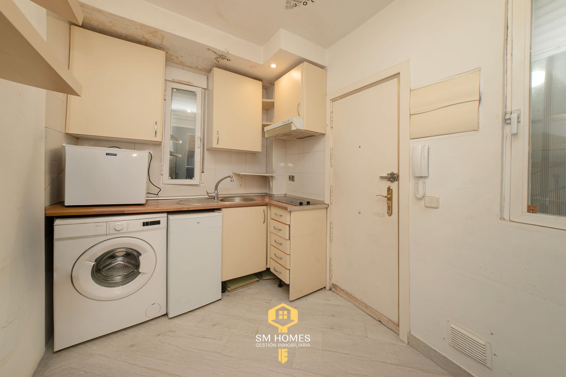 Piso en venta en Calle de Gerardo Rueda, Numancia, Puente de Vallecas