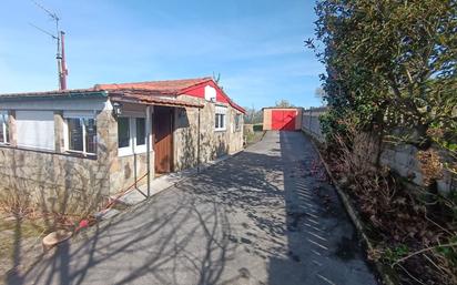 Exterior view of House or chalet for sale in Villaviciosa  with Heating, Terrace and Furnished