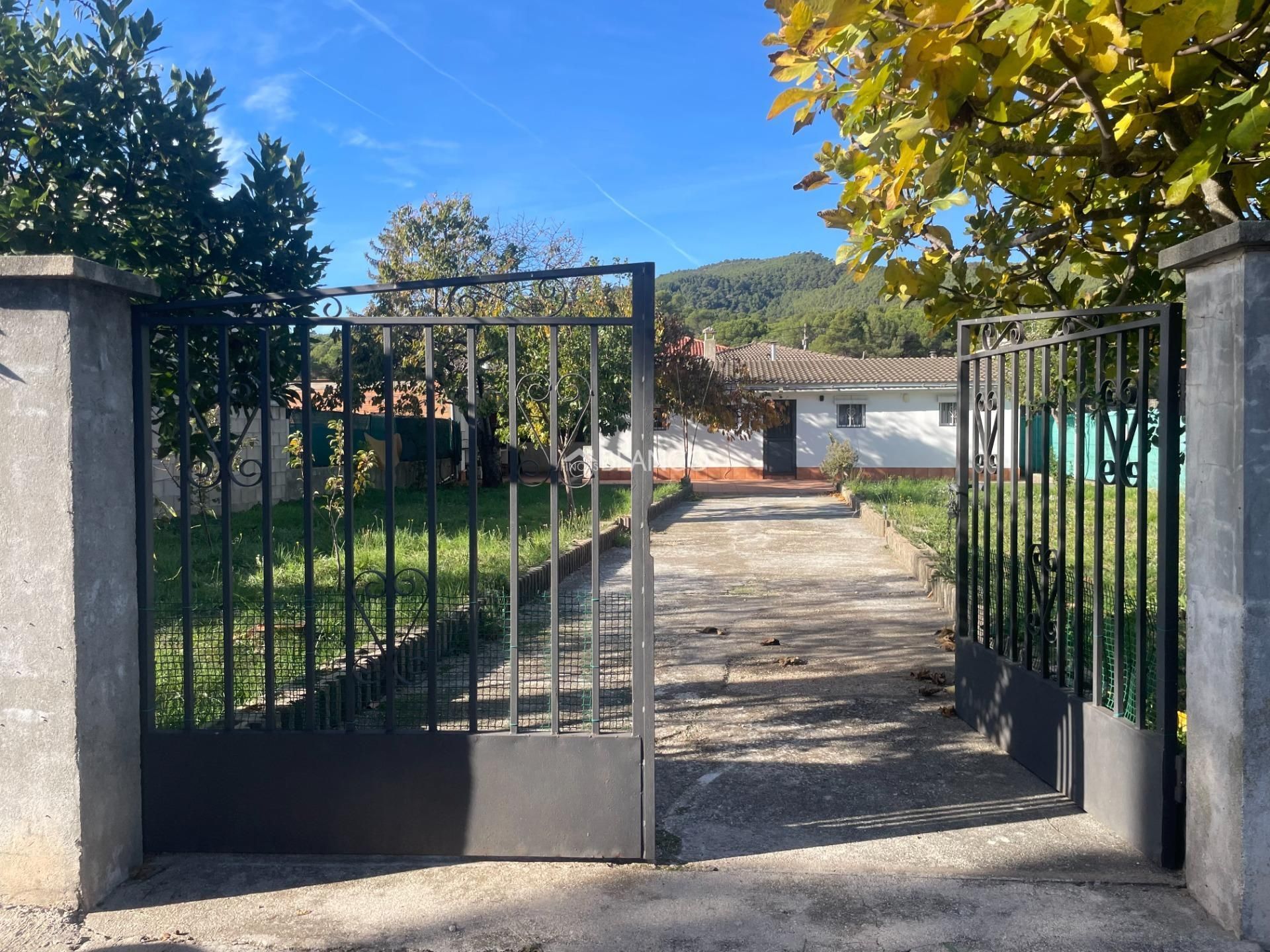 House or chalet for sale in Calle Monterrei Parc, Mediona