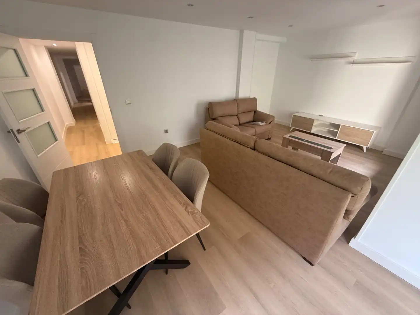 Sala de estar de Piso de alquiler en Jaén con Aire acondicionado, Calefacción y Amueblado