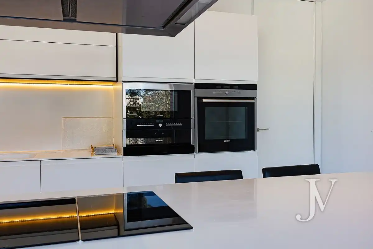 Kitchen of Houses for sale in Madrid  with Air Conditioner, Heating and Private garden