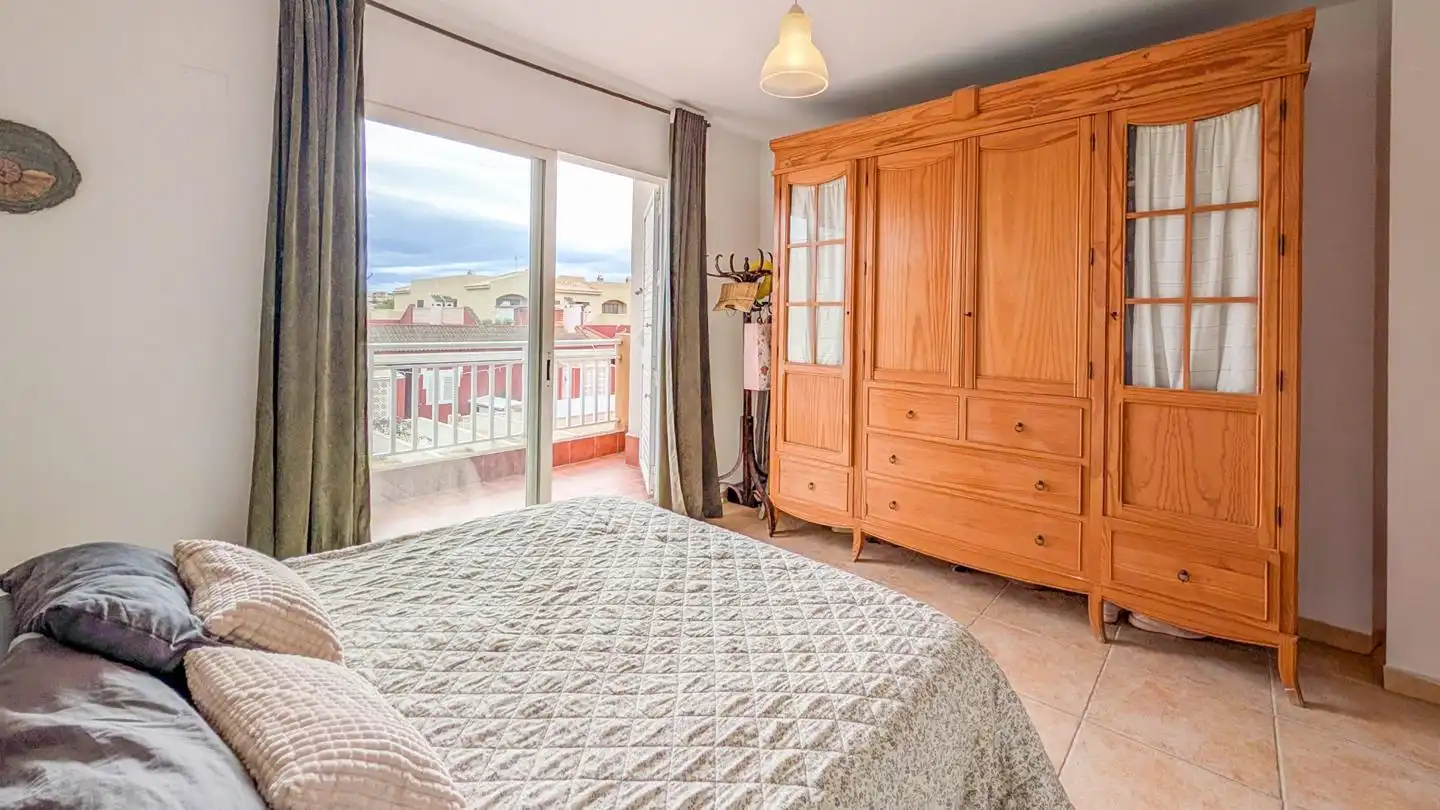 Bedroom of Detached homes for sale in Santa Pola  with Air Conditioner, Private garden and Terrace