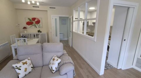 Foto 2 de Piso de alquiler en Miralvalle - Av. Virgen del Puerto - La Data, Plasencia