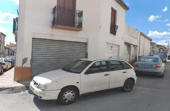 Vista exterior de Casa o chalet en venta en Pinos Puente con Piscina