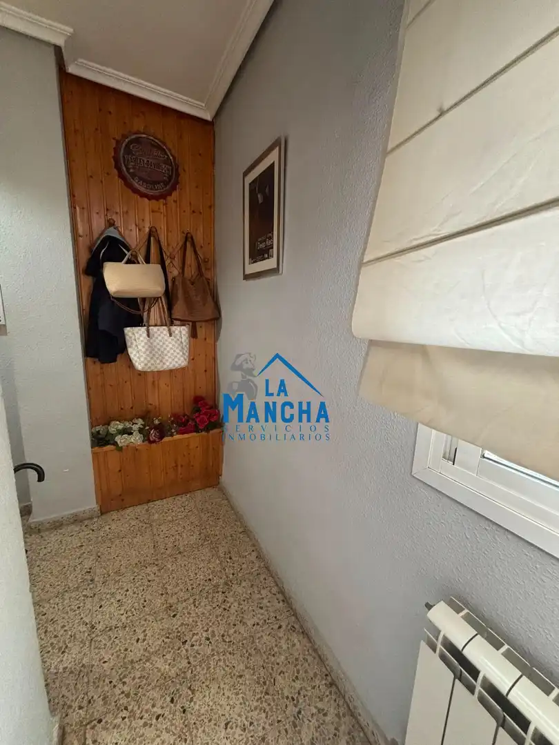 Piso en venta en Albacete con Calefacción y Balcón