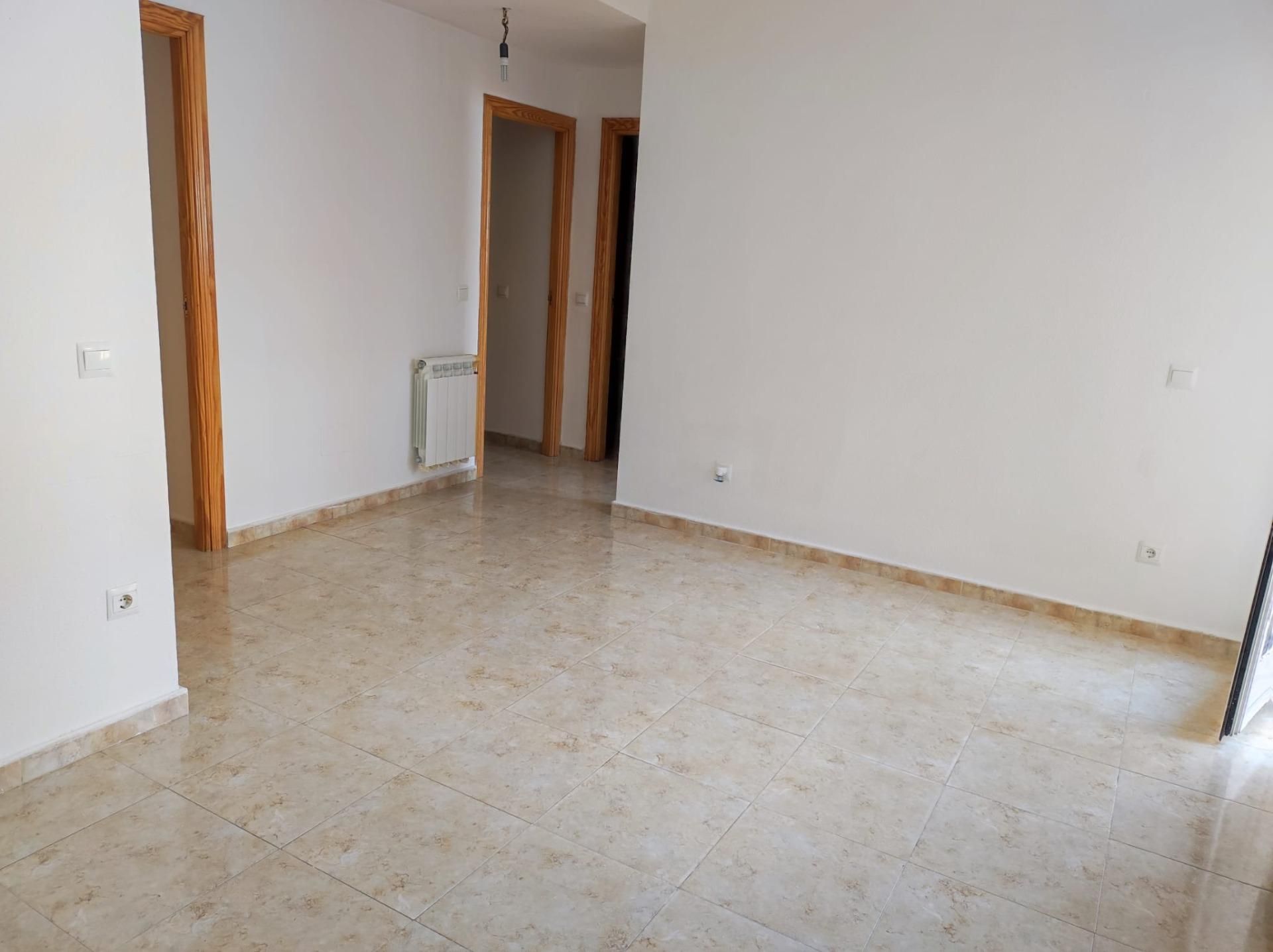 Flat to rent in Yuncler