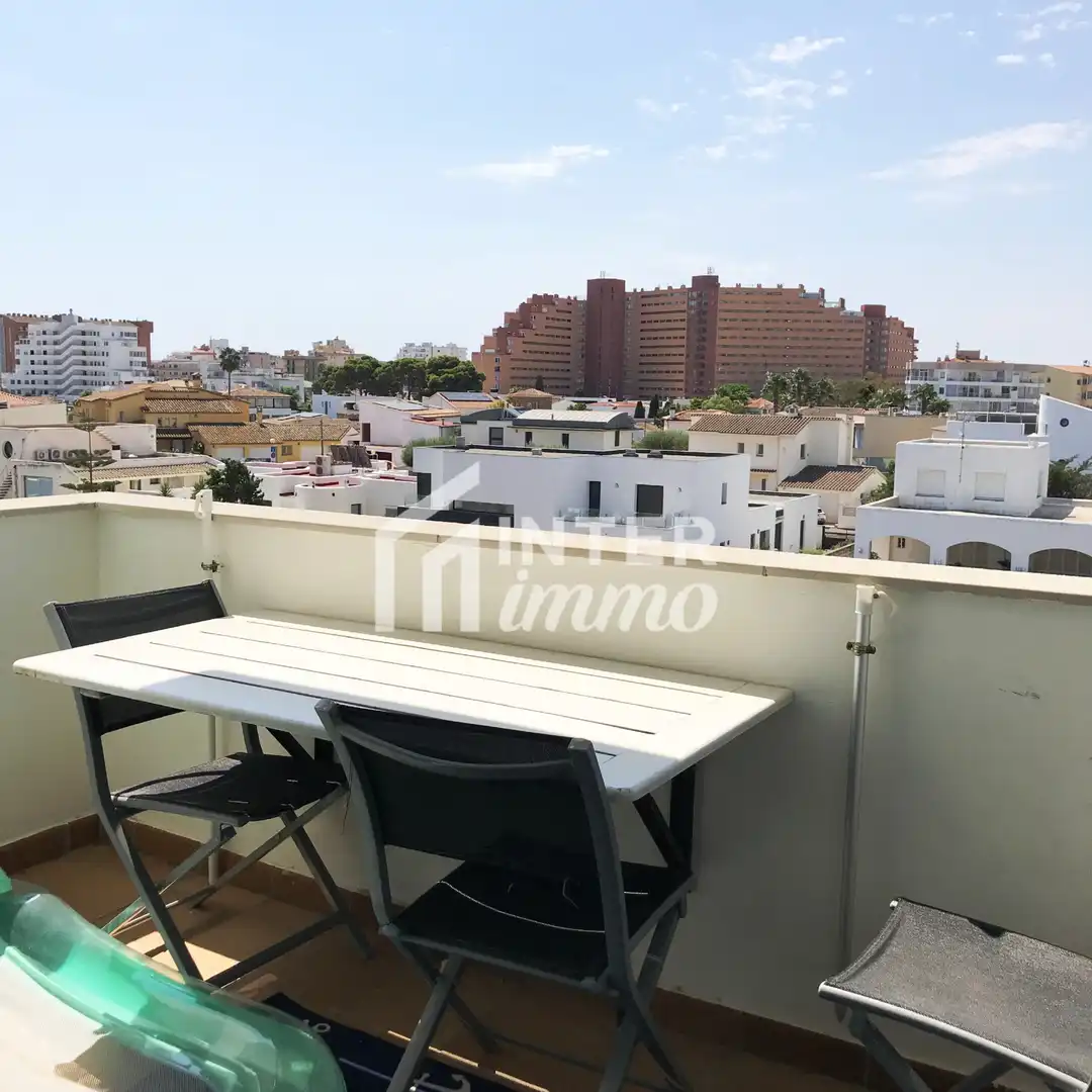 Apartamento con piscina en venta en Avenida De La Platja 105, imagen 9
