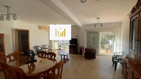 CHALET ADOSADO EN ALMERIMAR