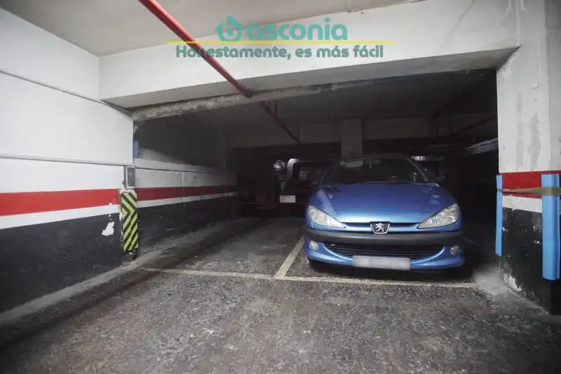 Einzelparkplatz zum Verkauf in Urbi Kalea 23, imagen 4