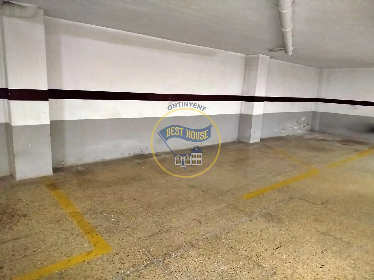 Aparcament de Garatge de lloguer en Ontinyent