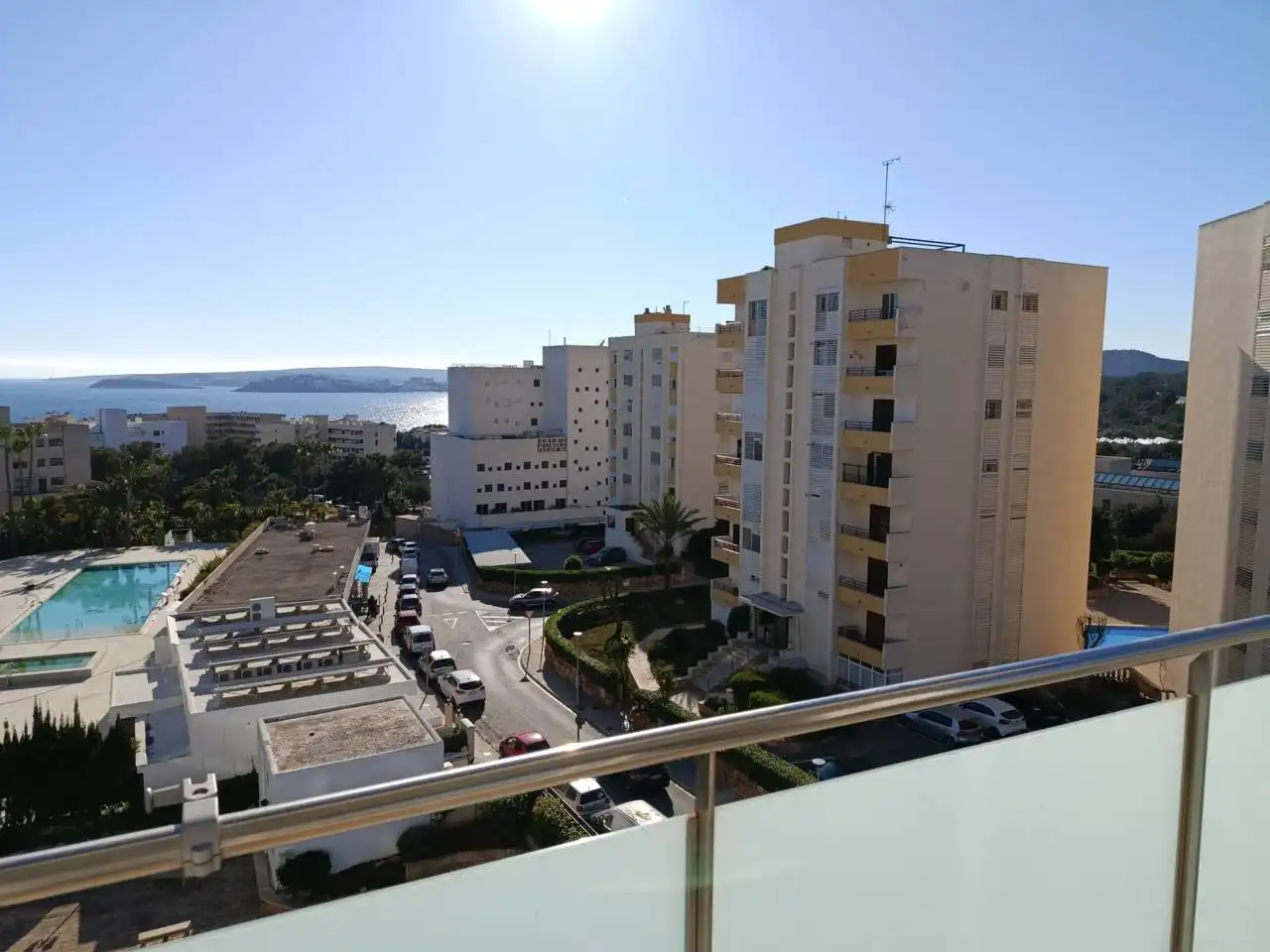 Vista exterior de Apartamento en venta en Calvià con Aire acondicionado, Terraza y Amueblado