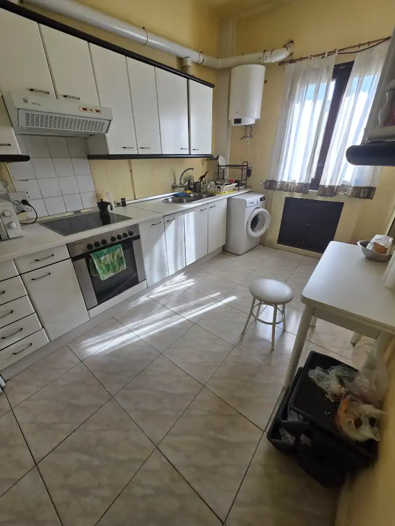Cocina de Piso de alquiler en Toledo con Aire acondicionado, Calefacción y Amueblado