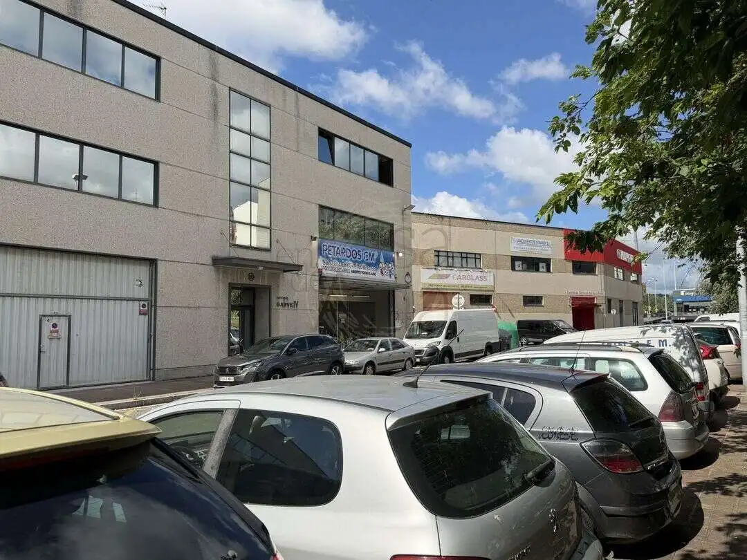 Exterior view of Industrial buildings for rent in Barakaldo 