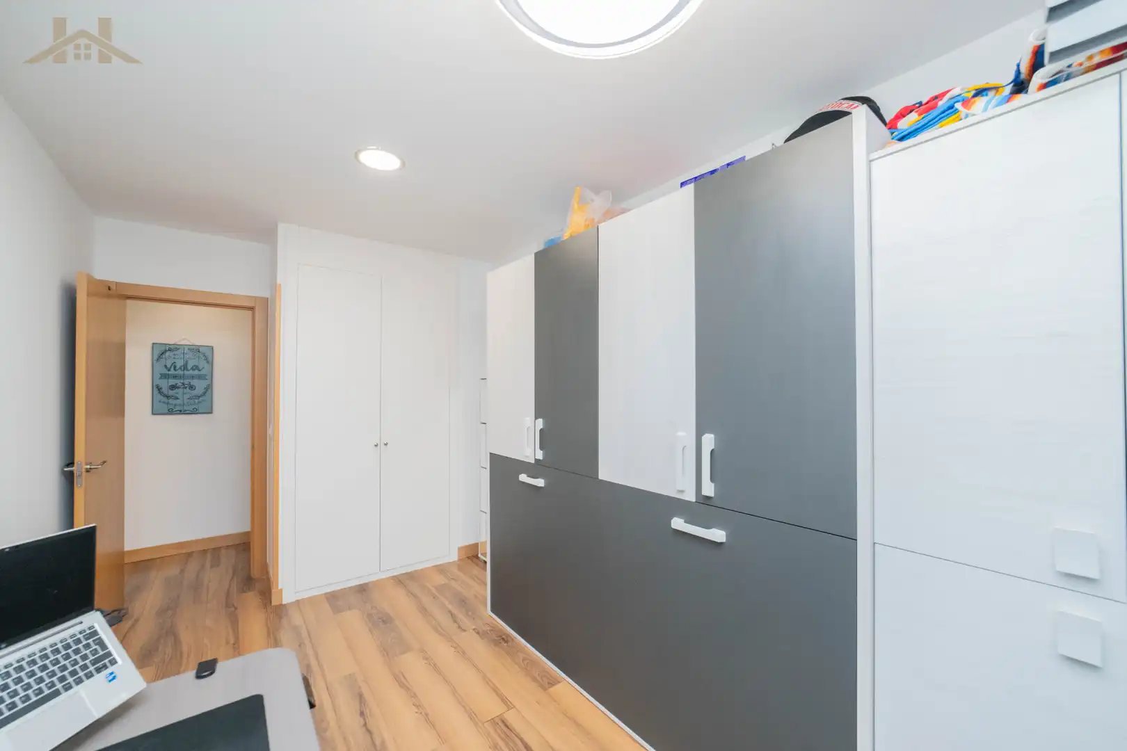 Küche von Wohnung zum Verkauf in Zarzuela del Monte mit Klimaanlage, Heizung und Abstellraum