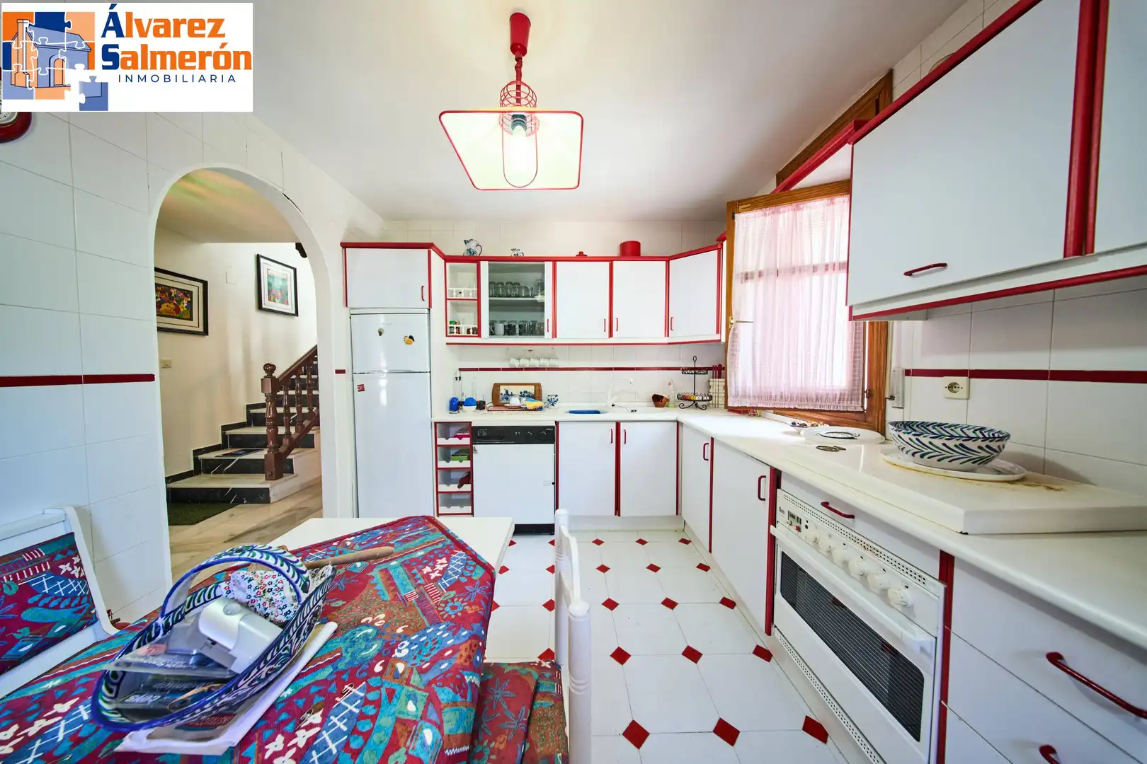 Cocina de Casa o chalet en venta en Villa de Otura con Jardín privado y Terraza