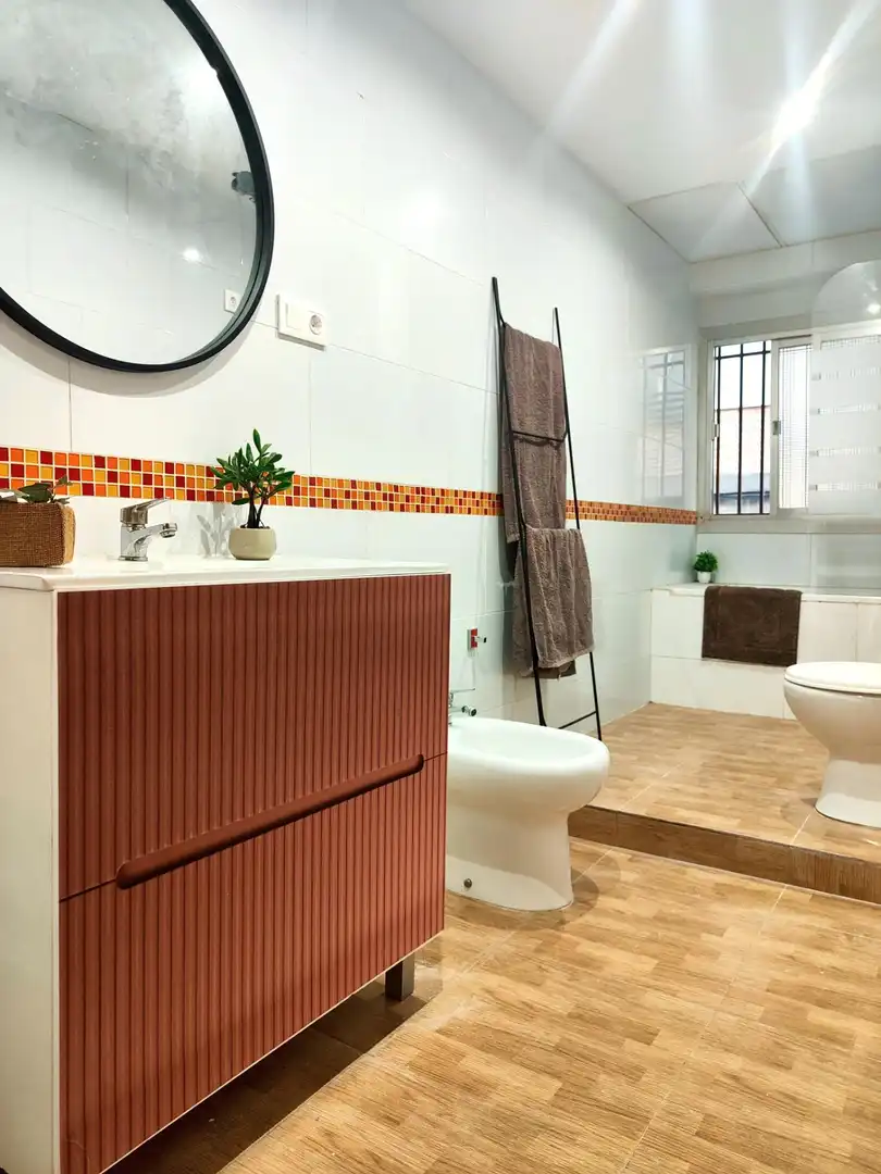 Bathroom of Flat for sale in Almería  with Terrace
