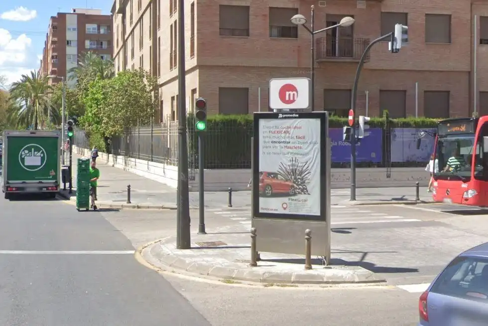 Vista exterior de Pis de lloguer en Valencia amb Aire condicionat, Calefacció i Balcó