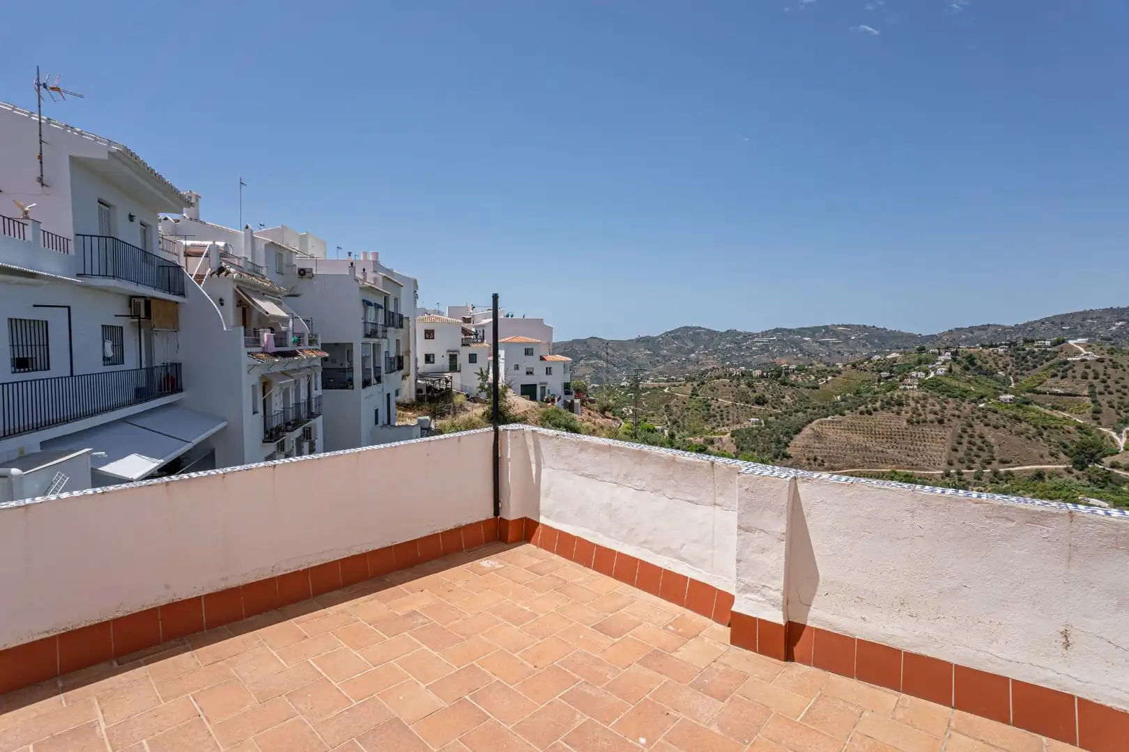 Terrassa de Casa o xalet en venda en Frigiliana amb Aire condicionat, Calefacció i Jardí privat