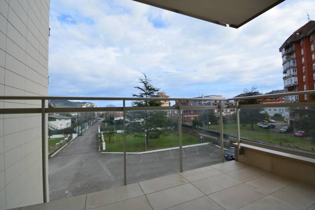 Piso en Alquiler en Padre Ignacio Ellacuría en Carlos V