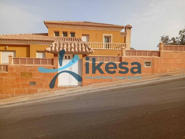 Casa-chalet en Venta en La Envía
