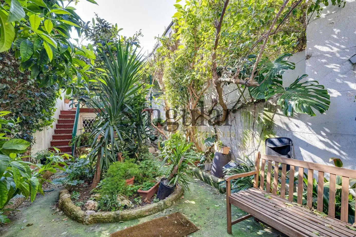Garden of Building for sale in  Barcelona Capital