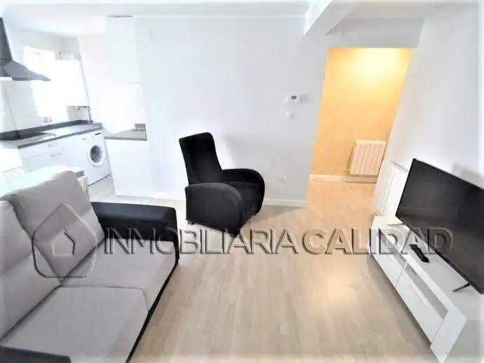 Wohnung zur Miete in Burgos mit Heizung und Möbliert