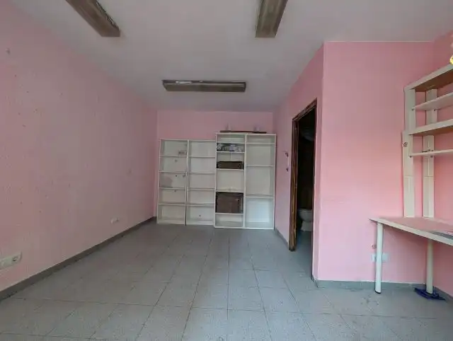 Geschaftsraum zur Miete in Zaragoza