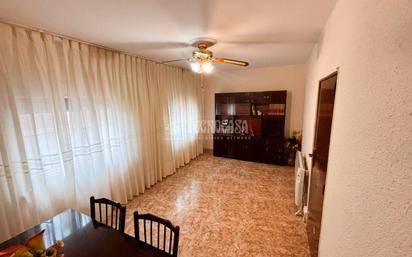 Dining room of Single-family semi-detached for sale in  Zaragoza Capital