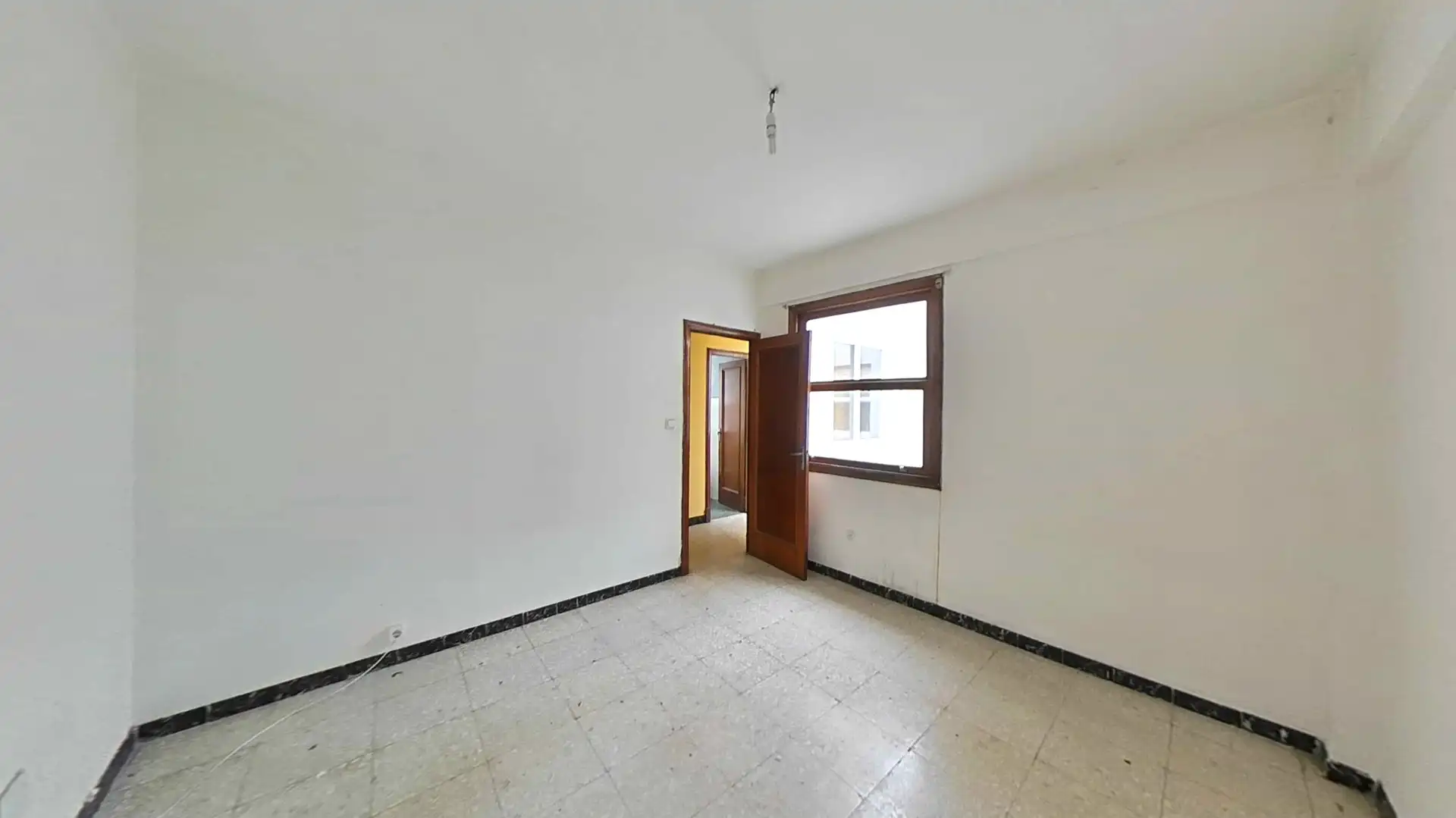 Wohnung zum Verkauf in Vigo  mit Parkett