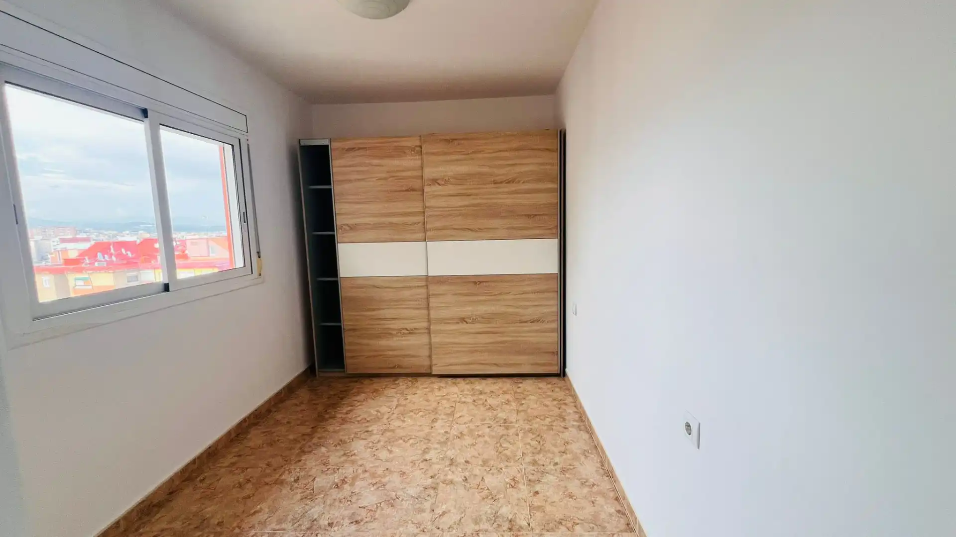 Schlafzimmer von Wohnung zum Verkauf in Badalona