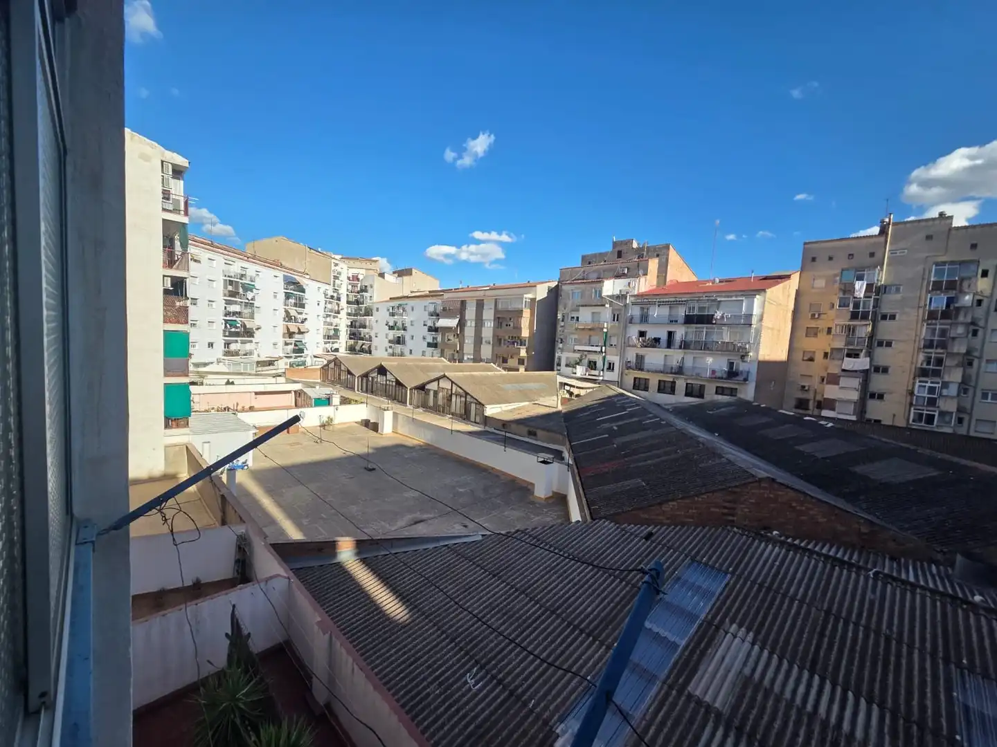 Vista exterior de Piso en venta en Lleida con Aire acondicionado, Calefacción y Trastero