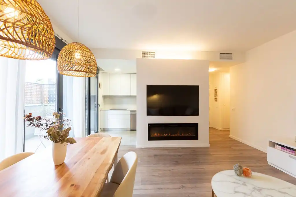 Sala d'estar de Apartament en venda en Arenys de Mar amb Aire condicionat, Calefacció i Parquet