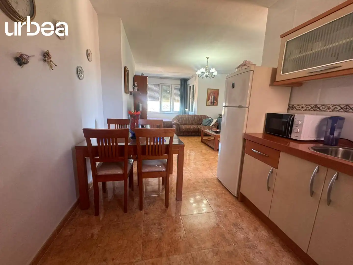 Menjador de Apartament de lloguer en Málaga amb Piscina comunitària