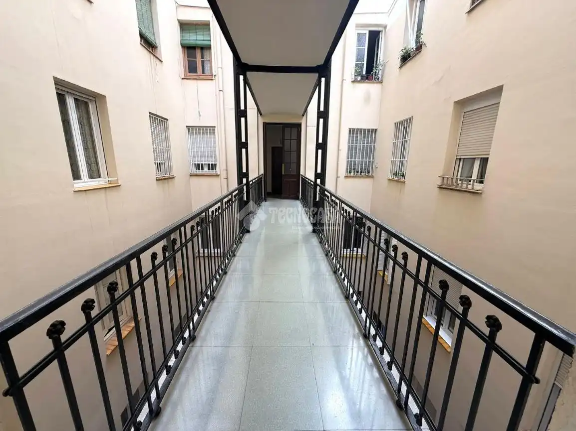 Vista exterior de Piso en venta en Madrid