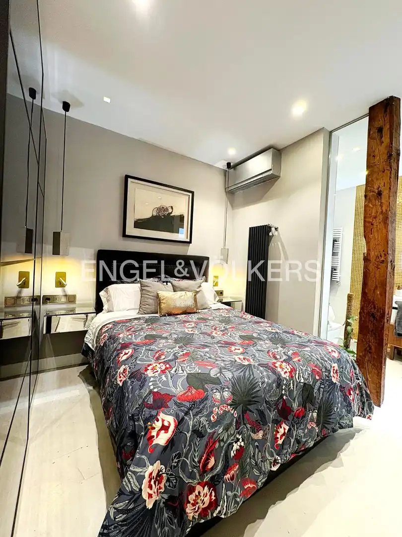 Habitación de Piso en venta en Madrid con Calefacción