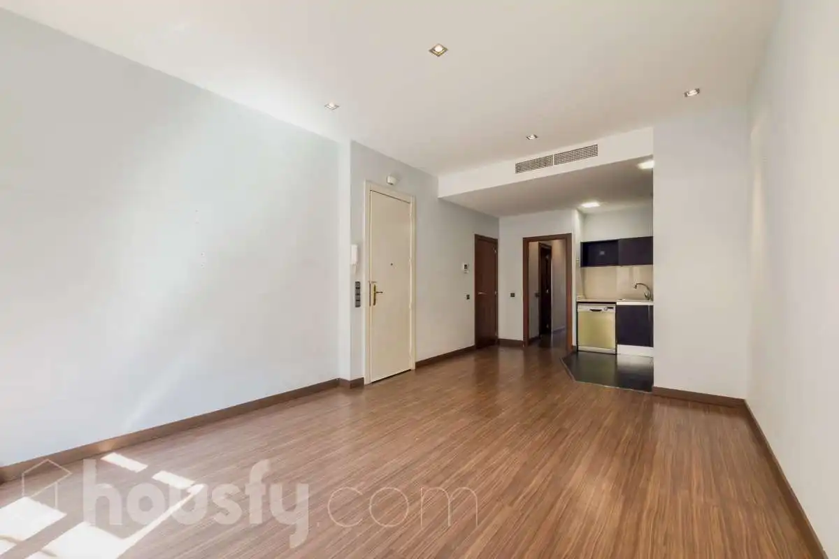 Appartamento con terrazza in vendita a Carrer de Pere IV ., imagen 3