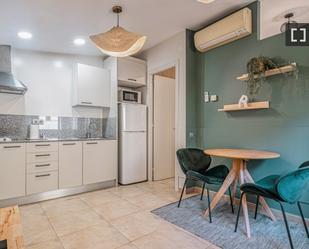 Kitchen of Flat to rent in  Barcelona Capital  with Air Conditioner, Heating and Furnished