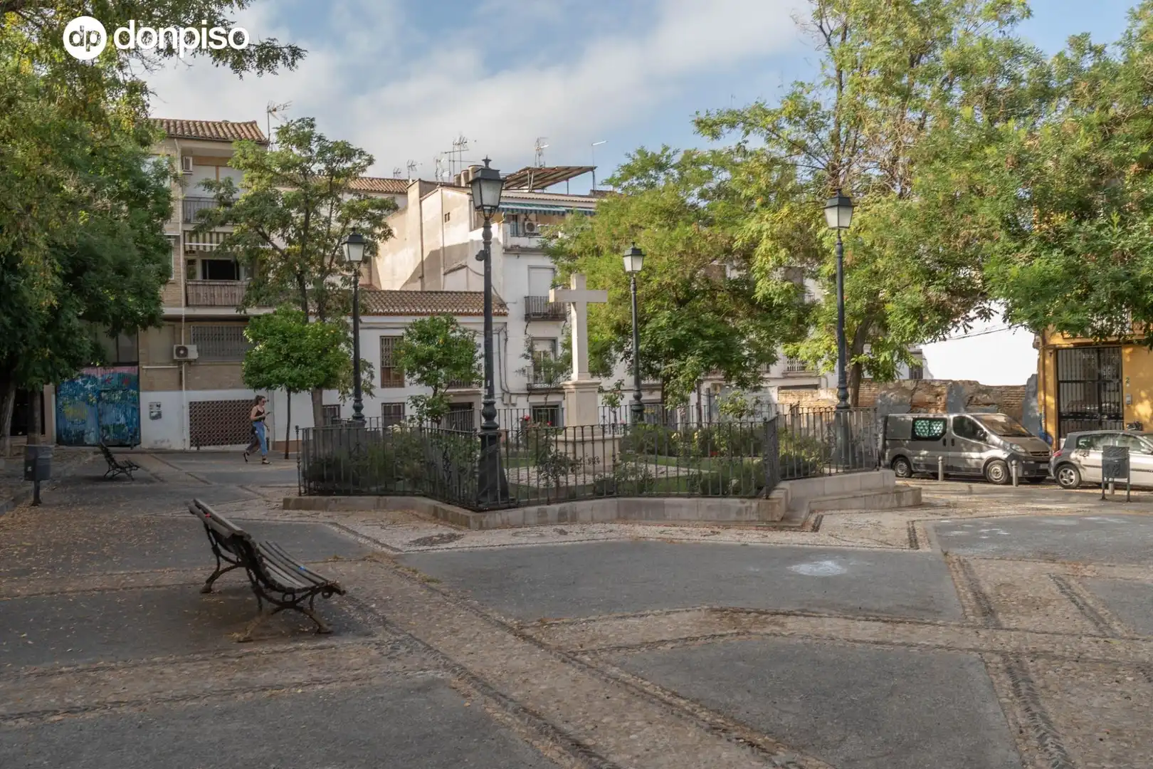 Vista exterior de Piso en venta en Granada con Aire acondicionado y Calefacción