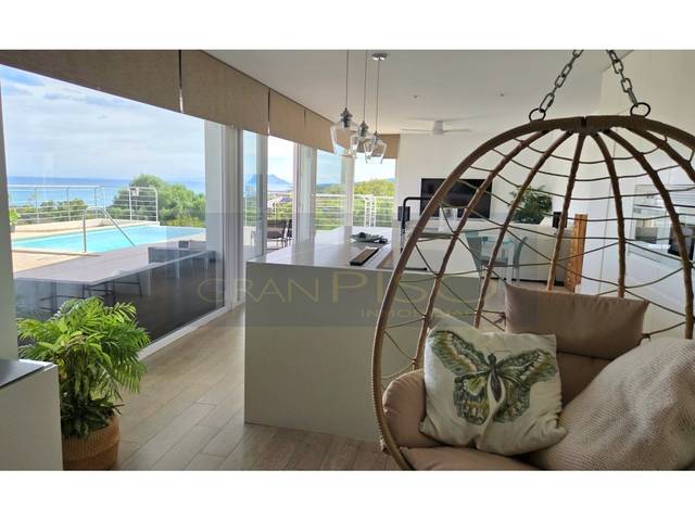 Casa-chalet en Venta en Urbanizacion Invespania (Tr) en Torreguadiaro - San Diego