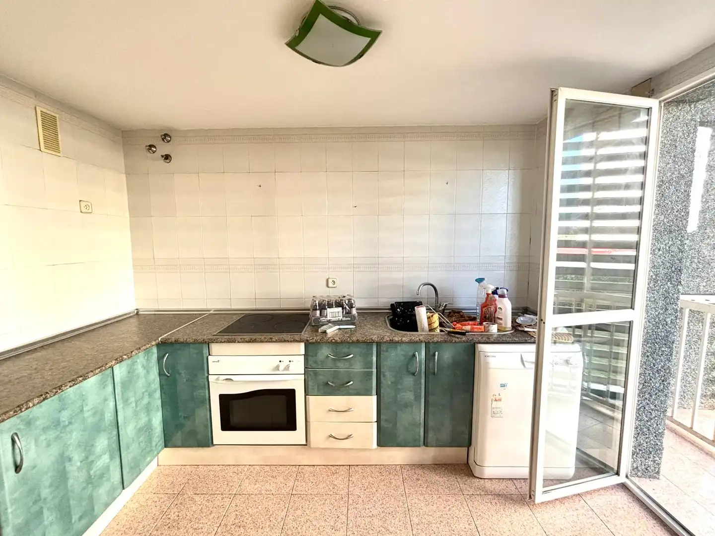 Cuina de Pis en venda en Benalmádena amb Terrassa i Piscina comunitària