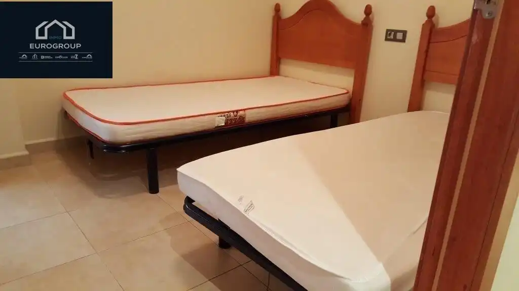 Habitación de Apartamento en venta en La Nucia con Terraza