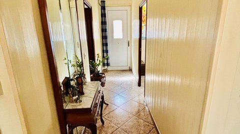 Photo 3 of Single-family semi-detached for sale in Las Piscinas Naturales, Alicante