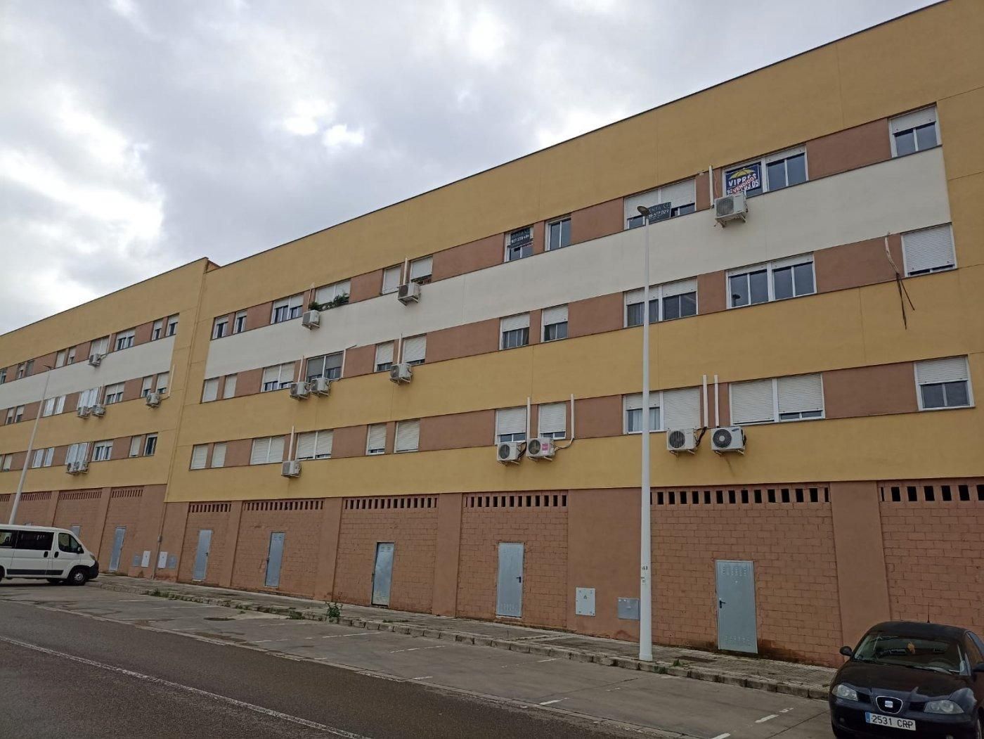 Vista exterior de Pis en venda en Mérida
