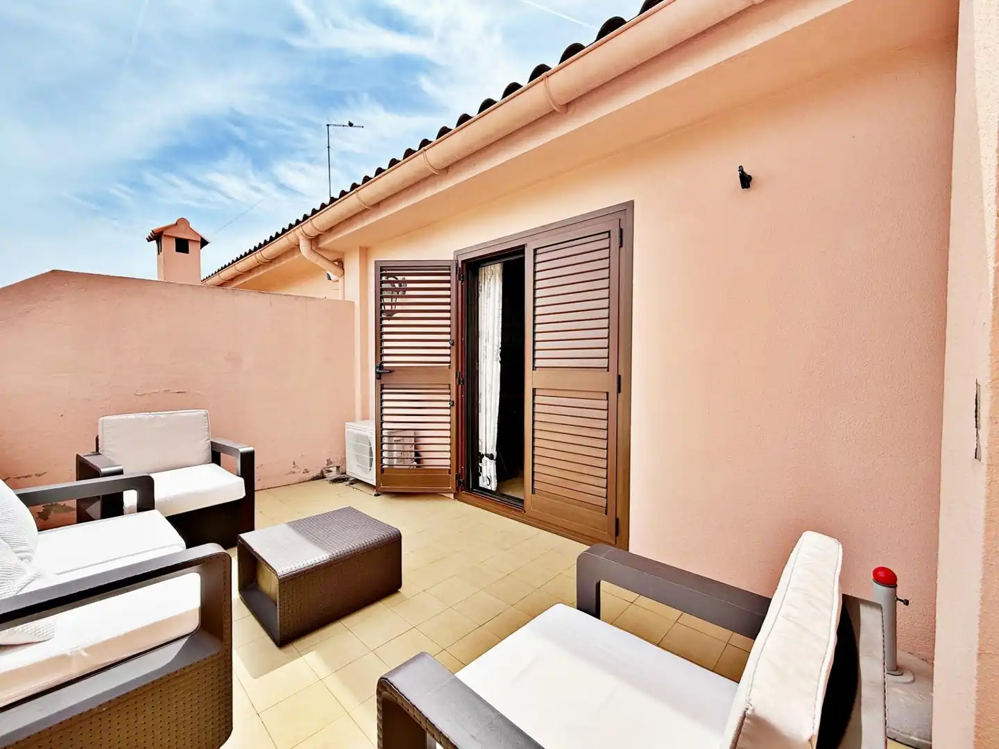 Terraza de Casa adosada en venta en Paterna con Aire acondicionado, Jardín privado y Trastero