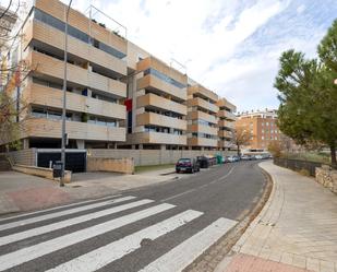 Exterior view of Flat for sale in  Granada Capital  with Heating, Terrace and Balcony